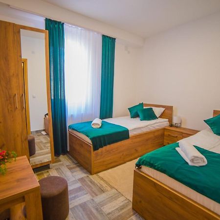 Uzicki Konak Užice Exteriör bild