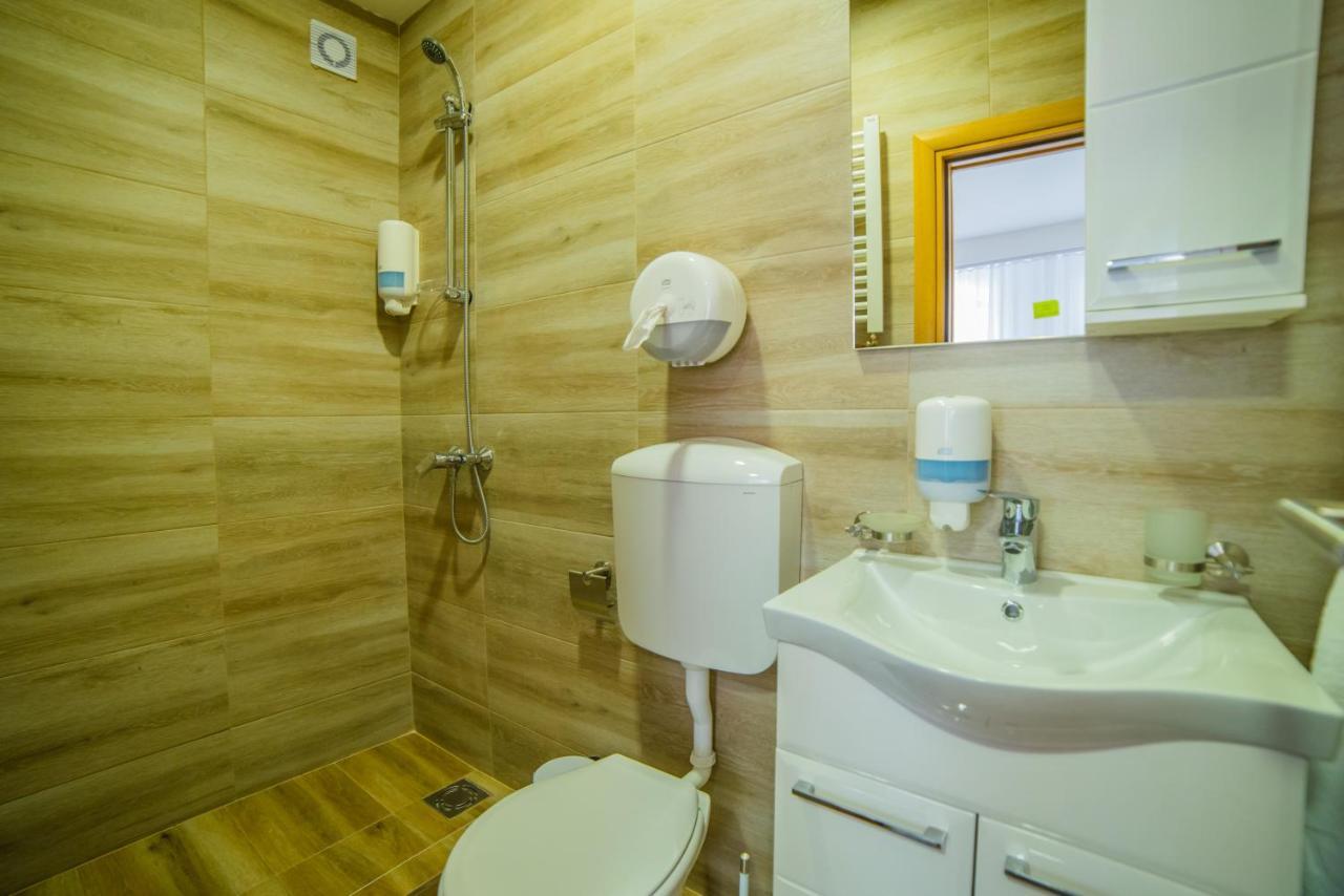 Uzicki Konak Užice Exteriör bild