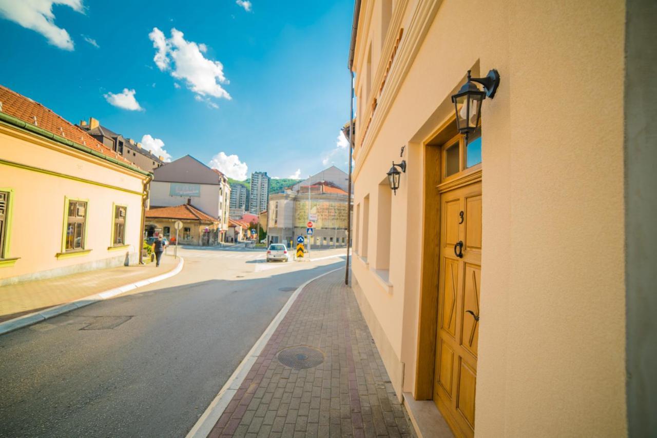 Uzicki Konak Užice Exteriör bild