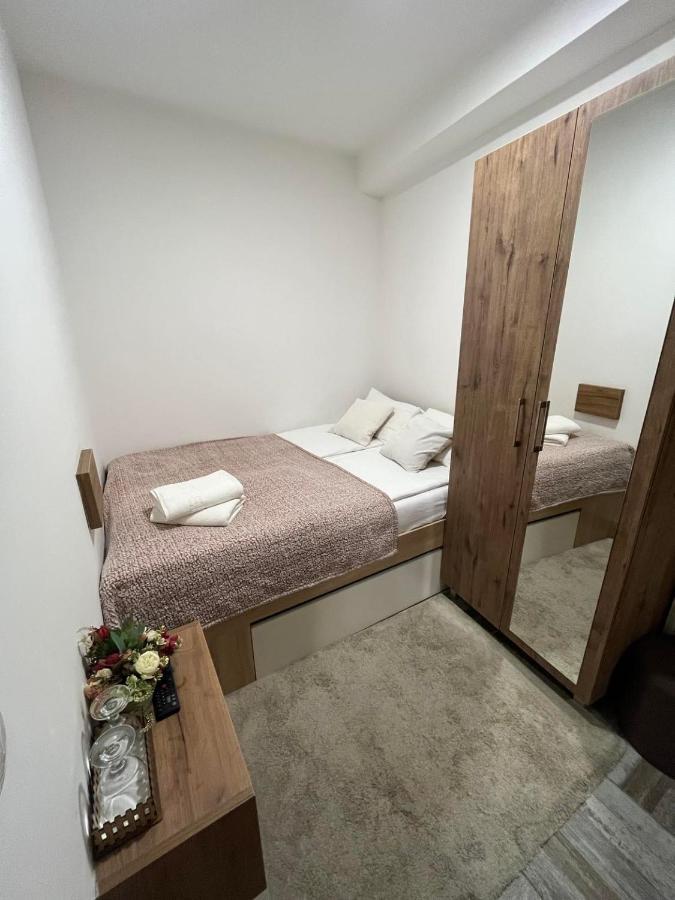 Uzicki Konak Užice Exteriör bild